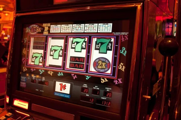 m88 indonesia live roulette studio table with dealer and wheel view